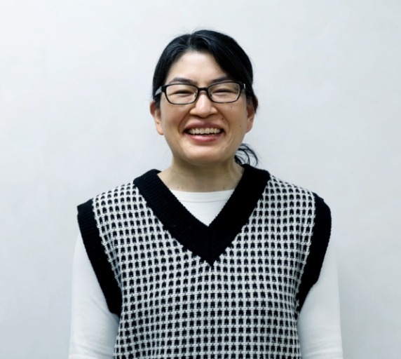 及川 由貴子